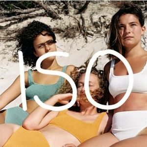 ISO Youswim aplomb suits